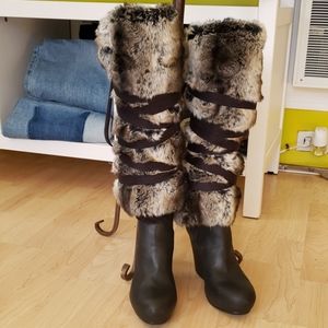 Aldo black leather boots size 40